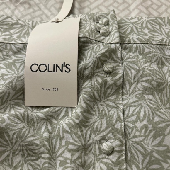 Colin's light green floral skirt with buttons (XS) - Picture 5 of 8